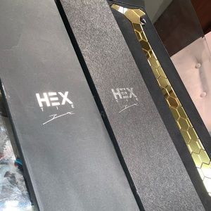 Hex tie
